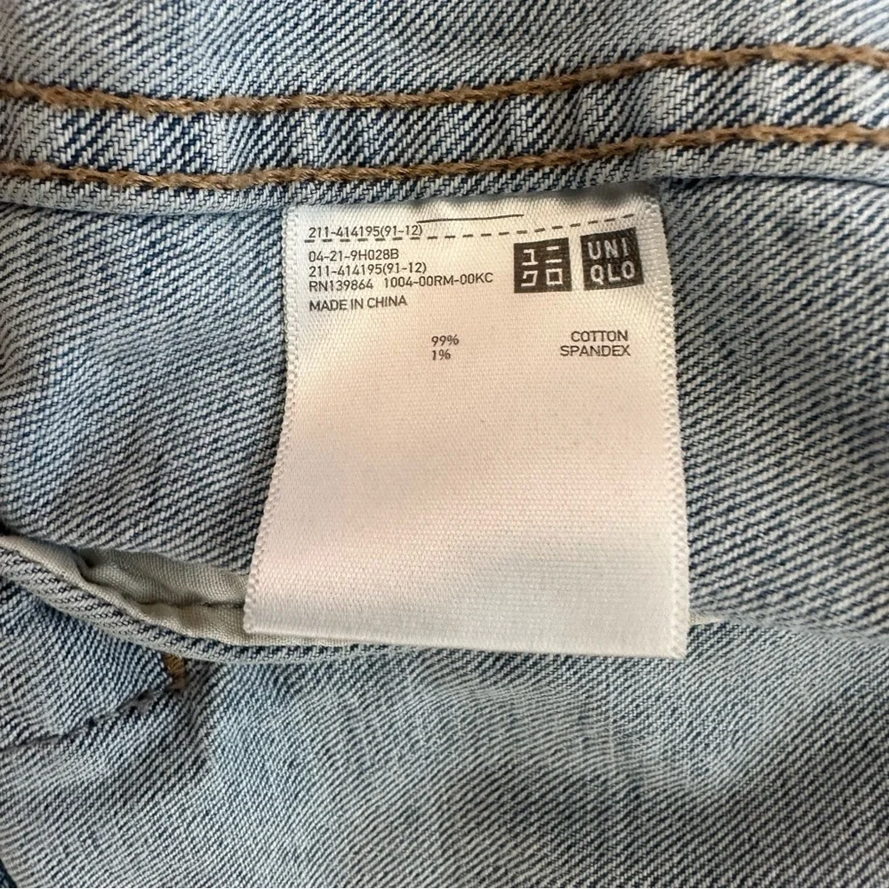 Uniqlo Light Wash Denim Jacket Womens Large Classic Trucker - Picture 11 of 11